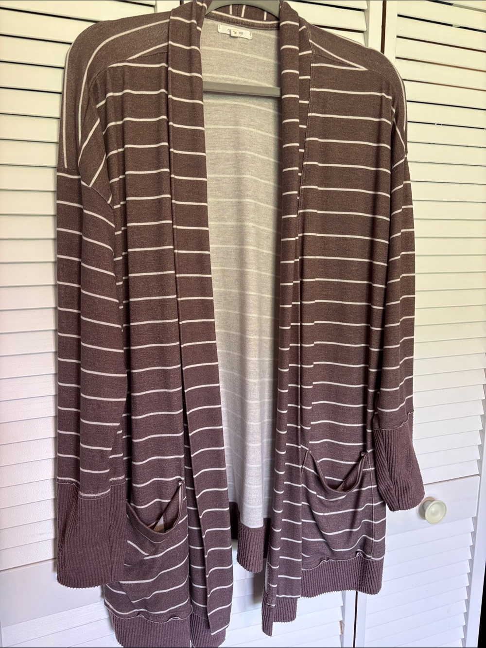 Maurices Mauve and White Striped Open-Front Cardigan